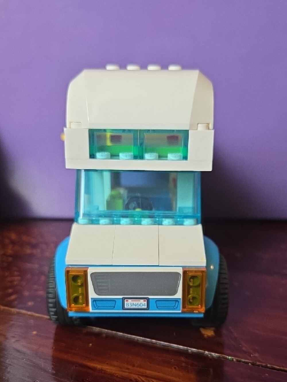 Lego Disney Toy Story RV - Picture 2 of 6